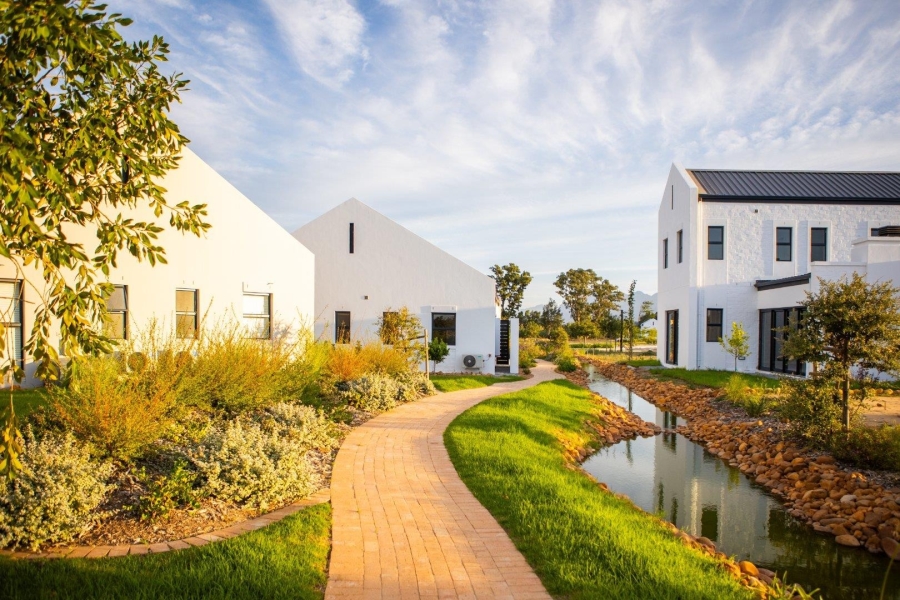 4 Bedroom Property for Sale in Paarl Valleij Lifestyle Estate Western Cape